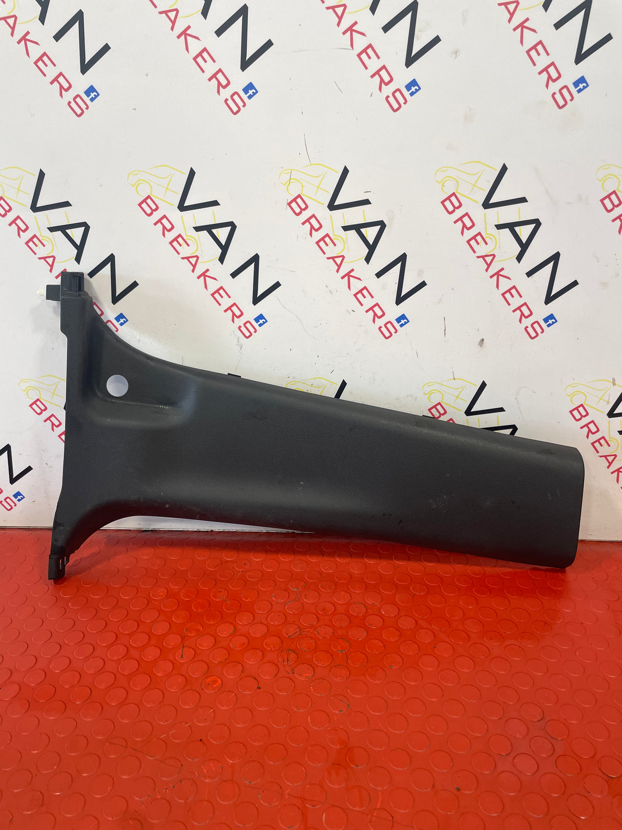 Nissan Navara D/S PILLAR TRIM PANEL 2015-2024 P/N 769154KJ0A