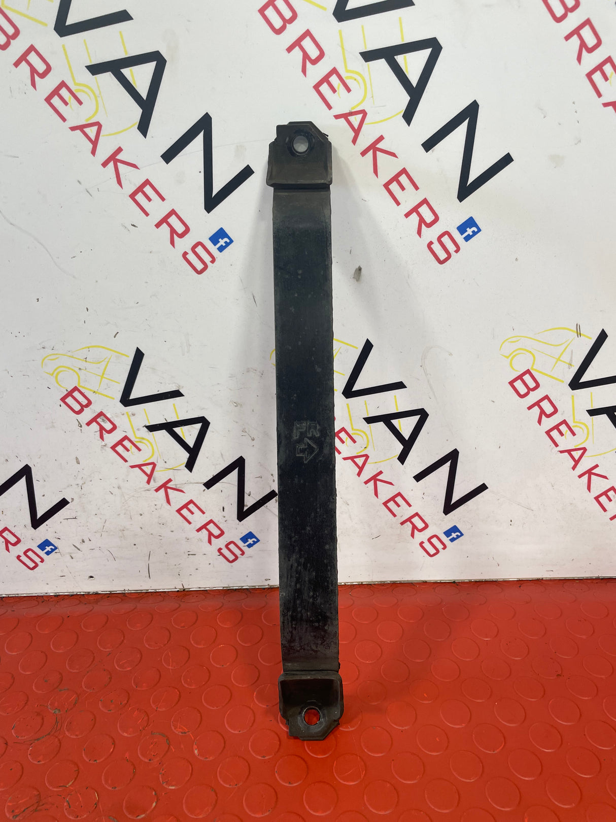 Nissan Navara FUEL TANK STRAP 2015-2024 P/N 17406EA000