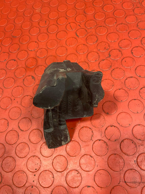 Citroen Berlingo/Peugeot Partner WINDSCREEN MOLDING FOAM Left Side  P/N 9816982980