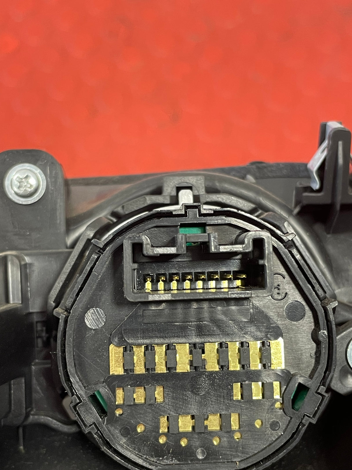 Nissan Navara DRIVETRAIN CONTROL PANEL 2015-2024 P/N 682464KJ0A