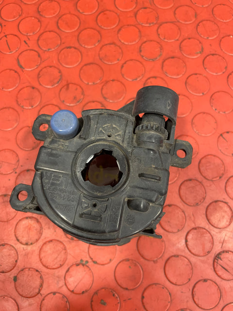 Citroen Berlingo/Peugeot Partner/Vauxhall Combo/Toyota Proace City FOG LIGHT HOUSING ONLY (damage one mounting point)(fits both sides) 2019-2024 P/N 9837817180 / 89211690