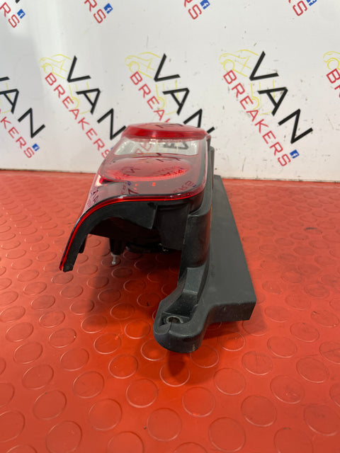 Citroen Berlingo/Peugeot Partner DRIVER'S SIDE TAILLIGHT 1.6 2012-2018 P/N 9680607880