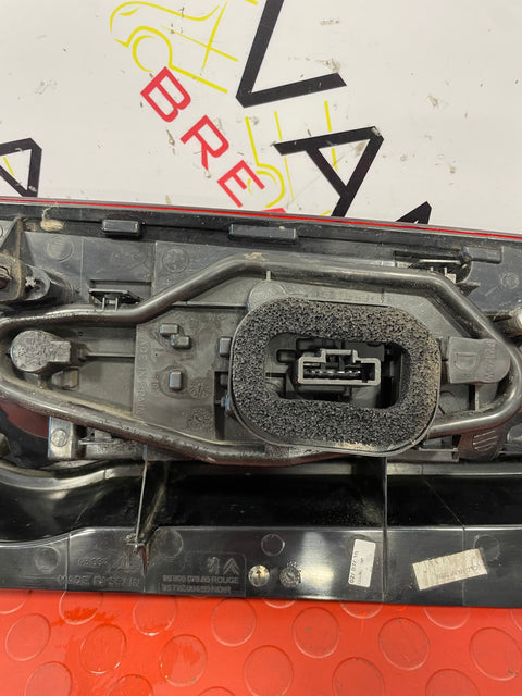 Citroen Berlingo/Peugeot Partner DRIVER'S SIDE TAILLIGHT 1.6 2012-2018 P/N 9680607880