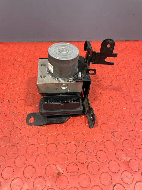 Citroen Berlingo/Peugeot Partner/Vauxhall Combo/Toyota Proace City ABS PUMP / BRAKE CONTROL MODULE w/ Bracket 2019-2024 P/N 9827551180 /  3330A20009 / 0265956944 / 9845052680