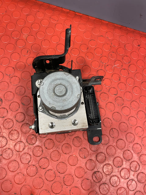 Citroen Berlingo/Peugeot Partner/Vauxhall Combo/Toyota Proace City ABS PUMP / BRAKE CONTROL MODULE w/ Bracket 2019-2024 P/N 9827551180 /  3330A20009 / 0265956944 / 9845052680