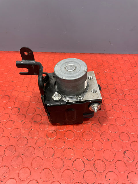 Citroen Berlingo/Peugeot Partner/Vauxhall Combo/Toyota Proace City ABS PUMP / BRAKE CONTROL MODULE w/ Bracket 2019-2024 P/N 9827551180 /  3330A20009 / 0265956944 / 9845052680