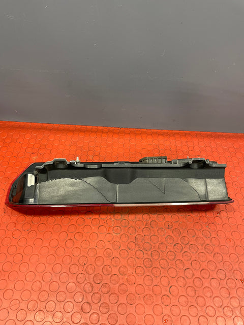Ford Transit TAILLIGHT ASSEMBLY MK8 Passenger's Side 2016-2023 P/N BK3113405AG - 1