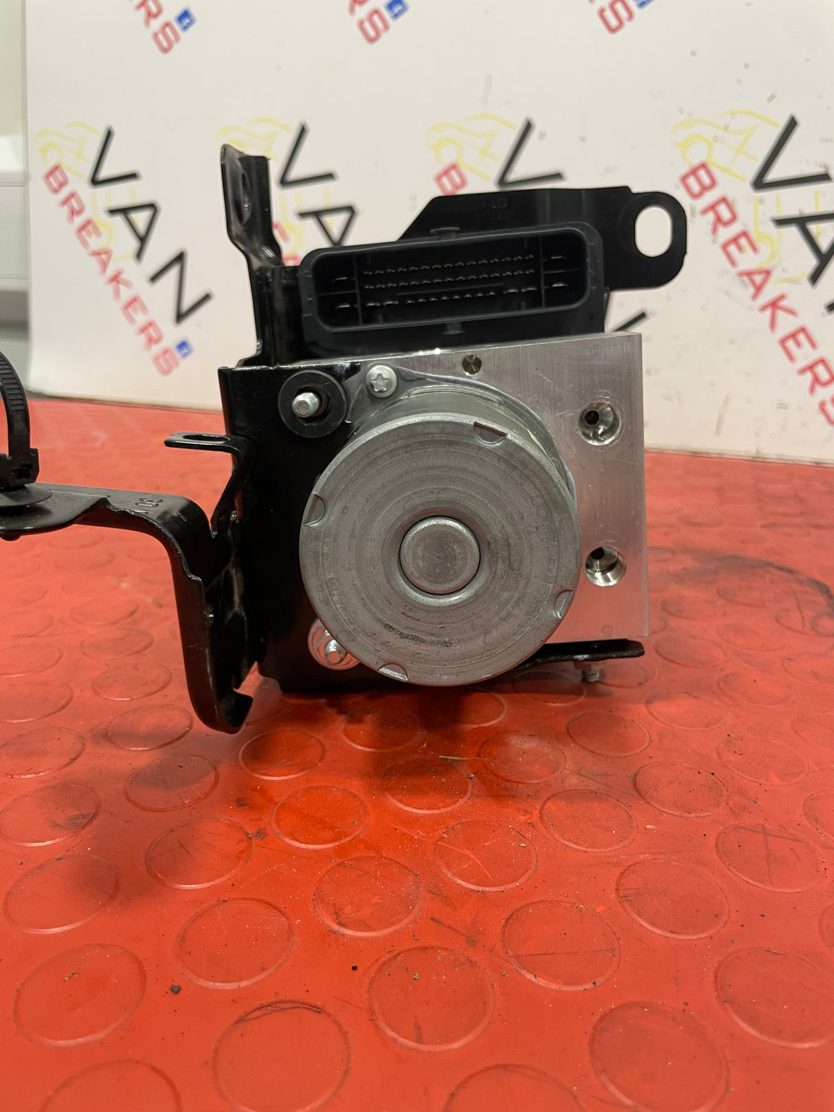 Citroen Berlingo Peugeot Partner ABS PUMP, CONTROL UNIT AND BRACKET 1.5 2019-2023 P/N 0265956944