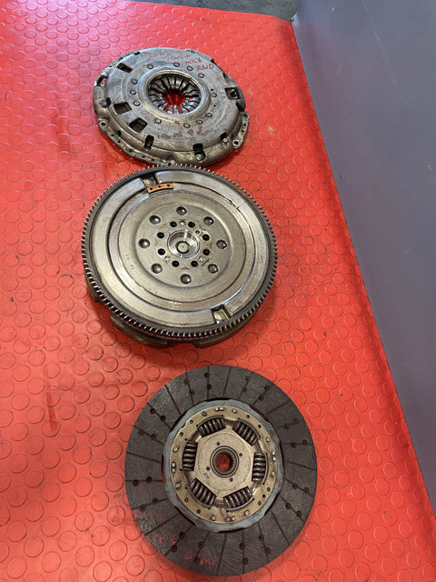 Ford Transit CLUTCH KIT FLYWHEEL,PRESSURE PLATE,CLUTCH LINING MK8 2.0 RWD 2016-2023 P/N GK317563AA/GK316477AB/C1045744