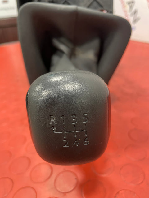 Citroen Berlingo Peugeot Partner 6 SPEED GEAR SELECTOR WITH GEAR CABLES 2019-2023  P/N 9814762080