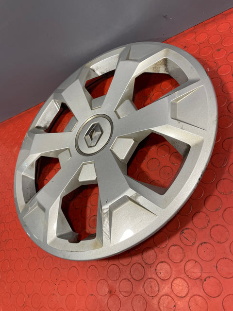 Renault Trafic HUB CAP 16''inch (with Scratches) 2019-2024 P/N 403155057R