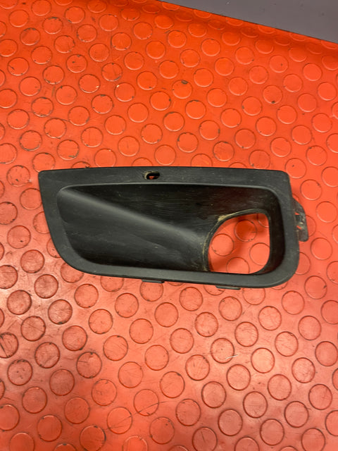 Citroen Berlingo/Peugeot Partner FOG LIGHT GRILL/FOG LIGHT HOUSING Driver's Side RH 2019-2023 P/N 9816770680