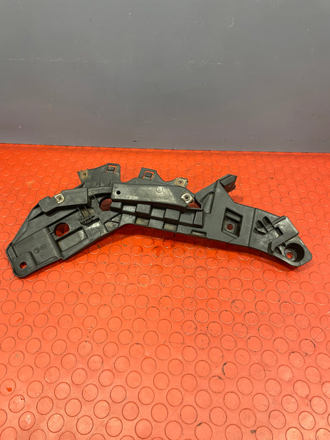 Citroen Relay/Peugeot Boxer/Fiat Ducato HEADLIGHT BRACKET/BUMPER BRACKET Driver's Side  2020 P/N 1391282080