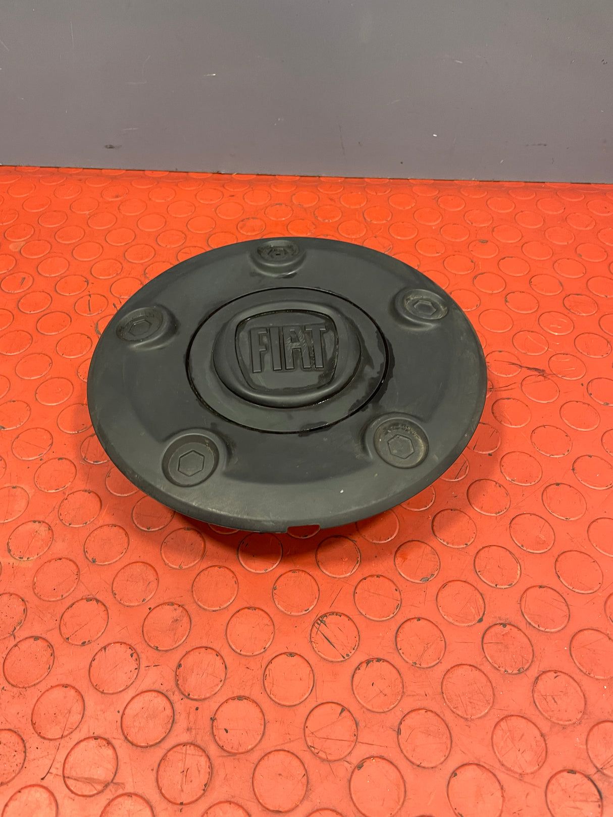 Fiat Ducato WHEEL CENTER CAP COVER P/N 9847813677