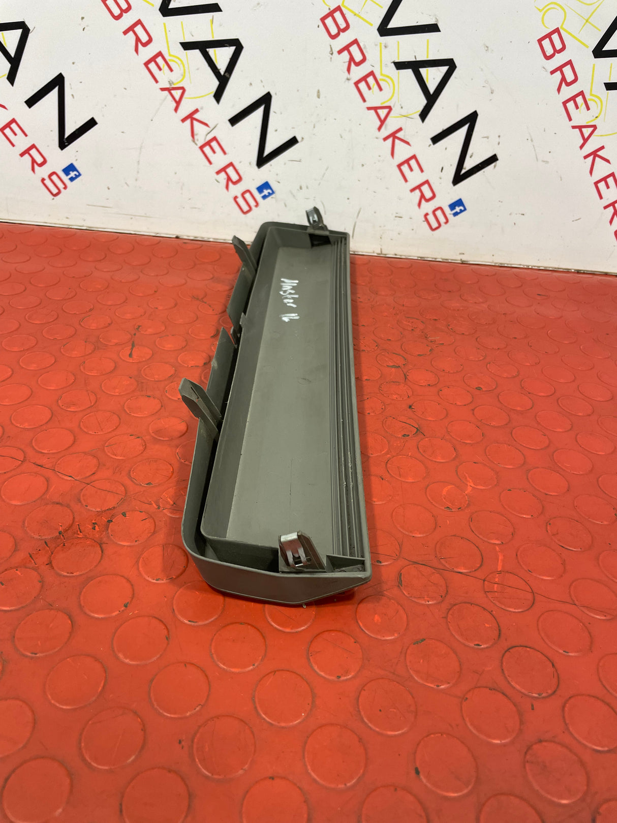 Renault Master DASH BOARD TOP POCKET COVER TRIM 2016 P/N 683100001R