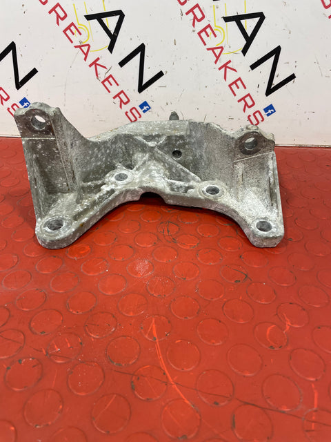Ford Transit Custom FWD Gearbox Mount P/N GK217M125CB