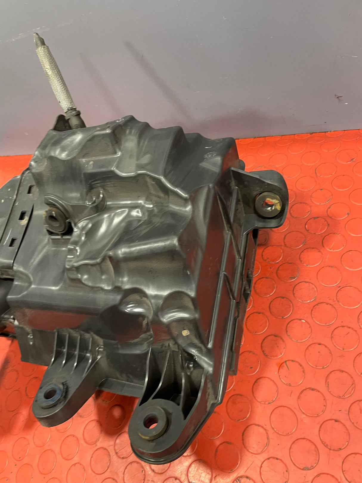 Citroen Berlingo/Peugeot Partner/Vauxhall Combo/Toyota Proace City COMPLETE AIRBOX w/ AIR FILTER & MAF SENSOR 2019-2024 1.5/1.6 P/N 9828002080 - 2