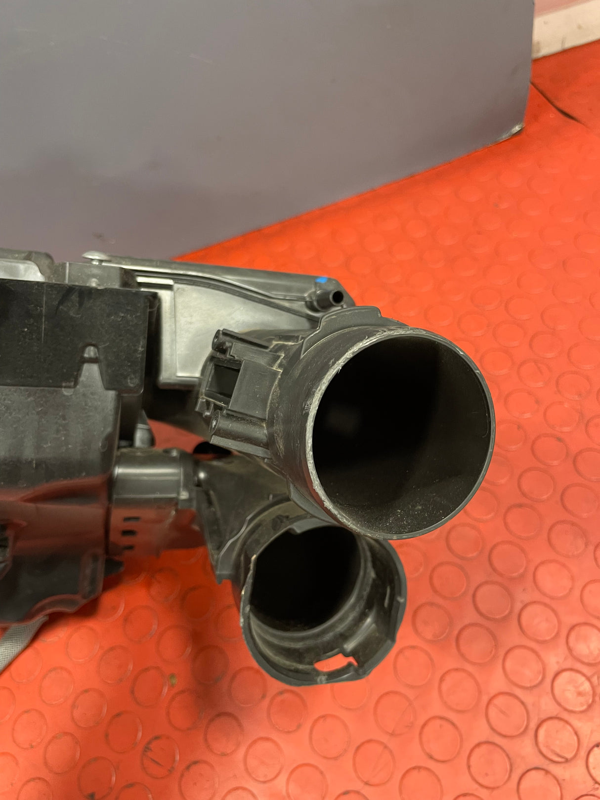 Citroen Berlingo/Peugeot Partner/Vauxhall Combo/Toyota Proace City AIRBOX w/ AIR FILTER (w/o Maf Sensor) 2019-2024 1.5/1.6 P/N 9828002080 - 3