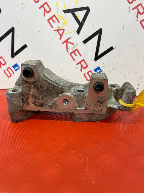 Citroen Berlingo/Peugeot Partner DRIVERS SIDE ENGINE MOUNT 1.6 2008-2018 P/N 9688615780