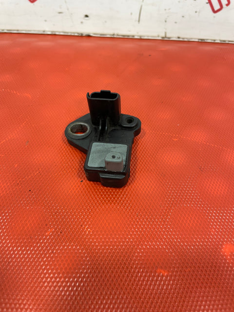 Citroen Berlingo/Peugeot Partner CRANKSHAFT POSITION SENSOR 1.6HDI  P/N 9664387380