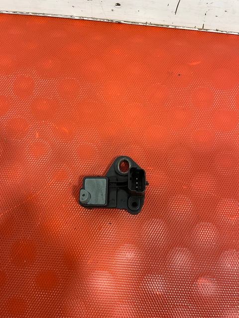 Citroen Berlingo/Peugeot Partner CRANKSHAFT POSITION SENSOR 1.6HDI  P/N 9664387380
