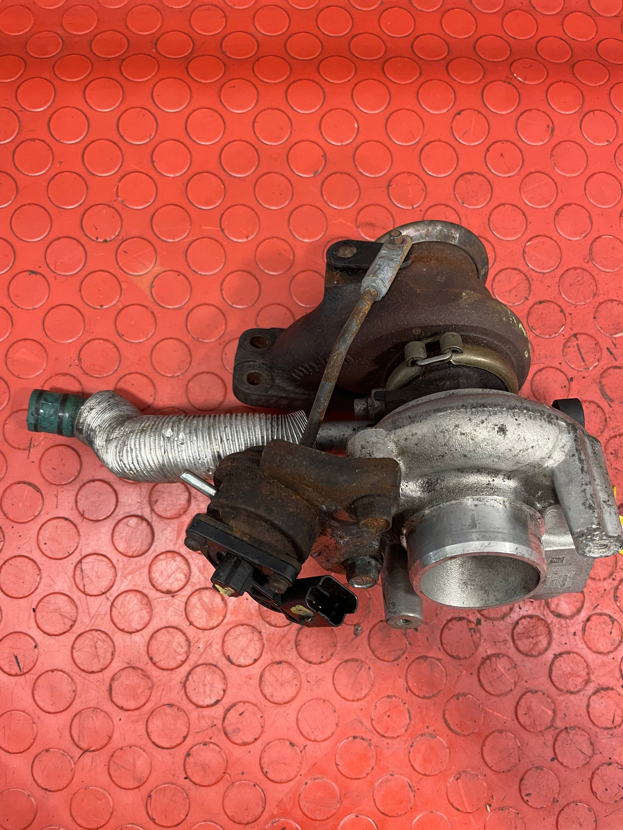 Citroen Berlingo/Peugeot Partner TURBOCHARGER with ACTUATOR (May Require Cleaning) (3 Pin) 1.6 2008-2016 P/N 9673283680 - 5