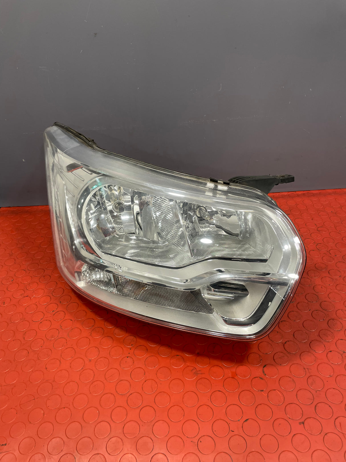 Ford Transit HEADLIGHT DRIVER'S SIDE MK8 2013-2016 P/N BK3113W029AF