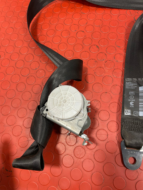 Citroen Berlingo/Peugeot Partner/Vauxhall Combo/Toyota Proace City FRONT MIDDLE SEAT BELT 2019-2024 P/N 98172324XX