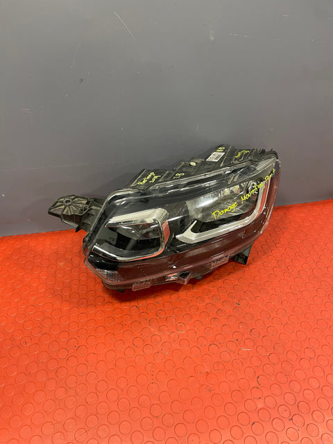 Citroen Berlingo/Peugeot Partner/Vauxhall Combo/Toyota Proace City HEADLIGHT ASSEMBLY Passenger's Side 2019-2024 P/N 9816824180