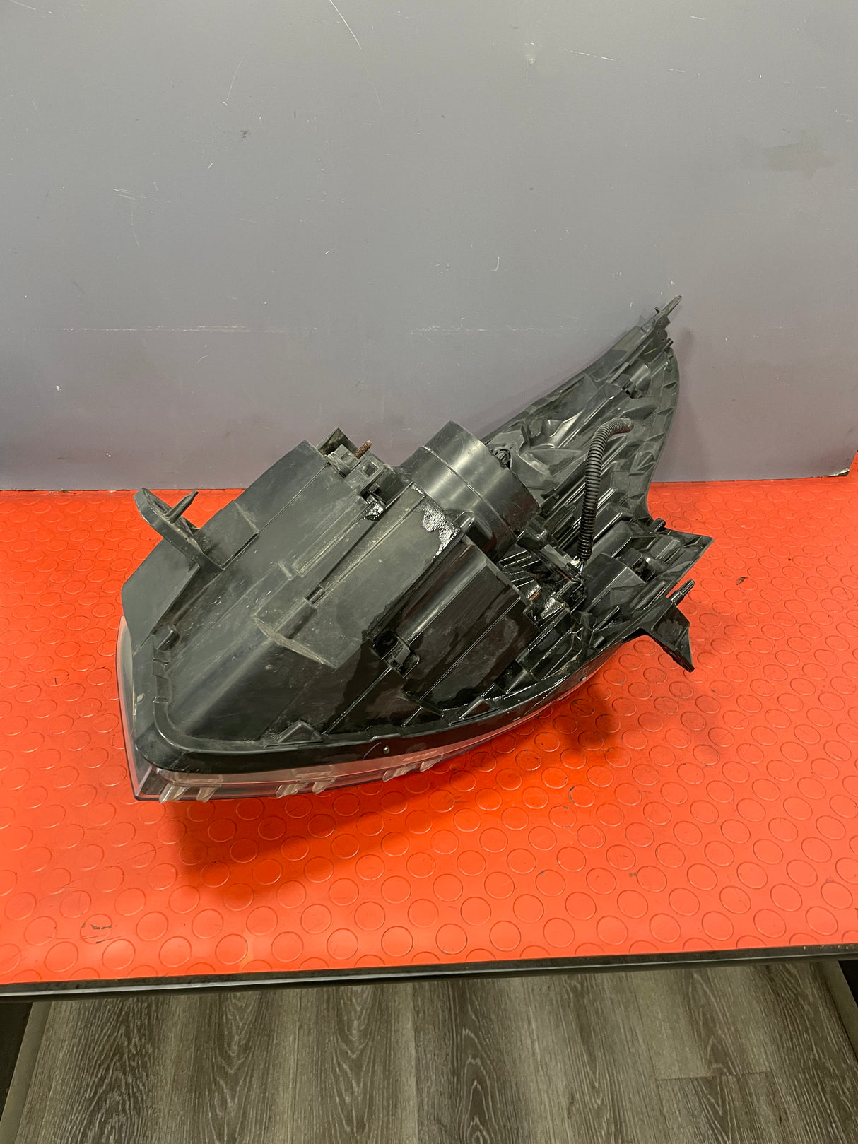 Renault Trafic/Vauxhall Vivaro/Nissan NV300 Primastar HEADLIGHT ASSEMBLY DEPO (with Visible Scratches) Driver's Side 2014-2019 P/N 084421185R