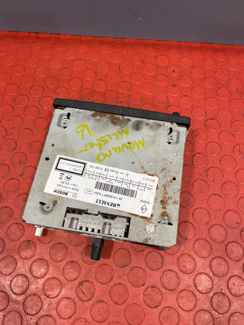 Renault Master/Vauxhall Movano/Nissan NV400 RADIO STEREO HEAD UNIT BOSCH 2014-2021 P/N 281158338R
