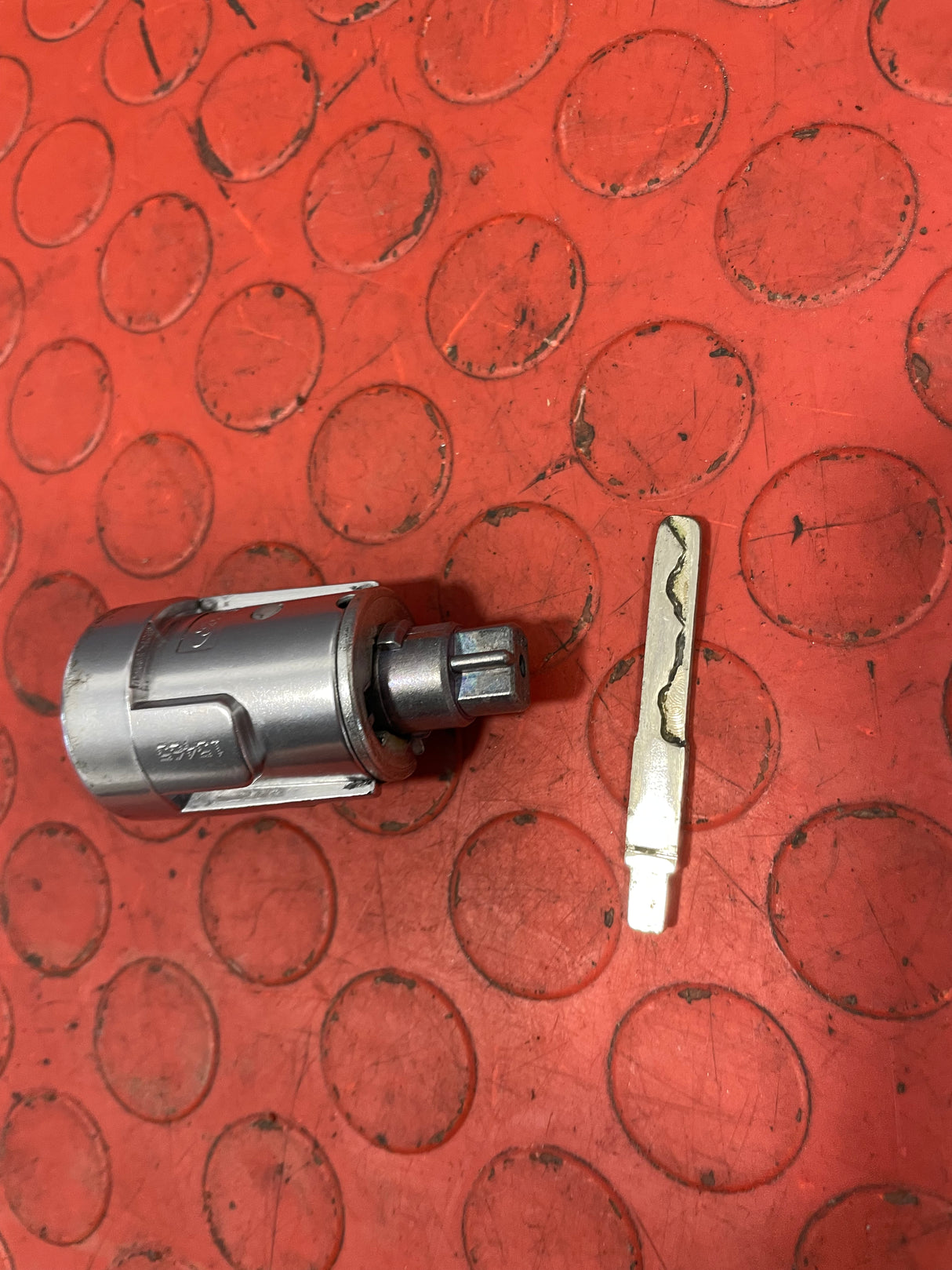 Ford Transit MK8/Custom IGNITION BARREL & 1 KEY 2013-2016 P/N BK2T15K601AB - 1