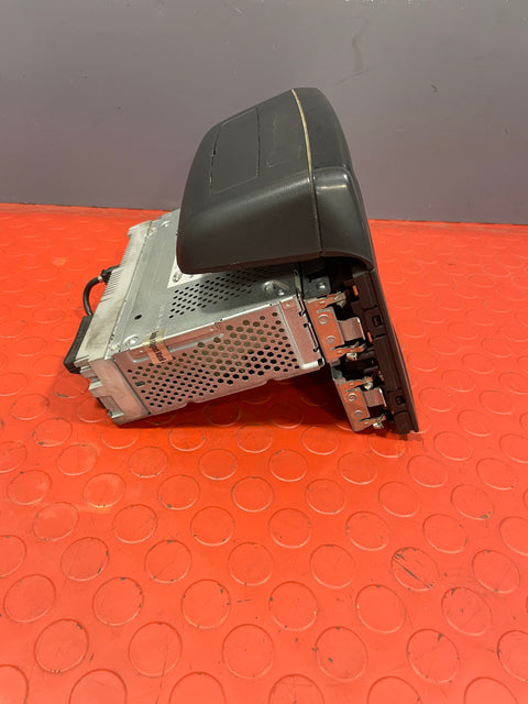 Citroen Berlingo / Peugeot Partner STEREO HEAD UNIT AUX TOUCH SCREEN SAT NAV  RADIO 2015-2018   P/N 9814203680