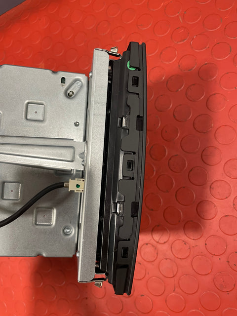 Citroen Berlingo / Peugeot Partner STEREO HEAD UNIT AUX TOUCH SCREEN SAT NAV  RADIO 2015-2018   P/N 9814203680