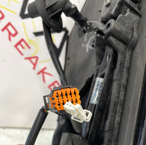 Citroen Dispatch/ Peugeot Expert/ Toyota Proace  GENUINE OFFSIDE DRIVER'S WING MIRROR 2016-2024 P/N  98155882XT