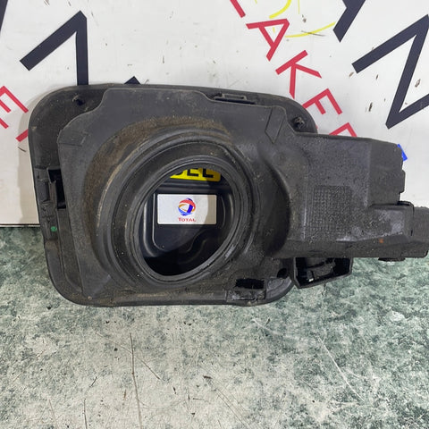 Citroen Dispatch/Peugeot Partner/Vauxhall Vivaro/Toyota Proace/Fiat Scudo FUEL COVER DOOR/FUEL FILLER CAP (White) 2016-2024 P/N 9808725080