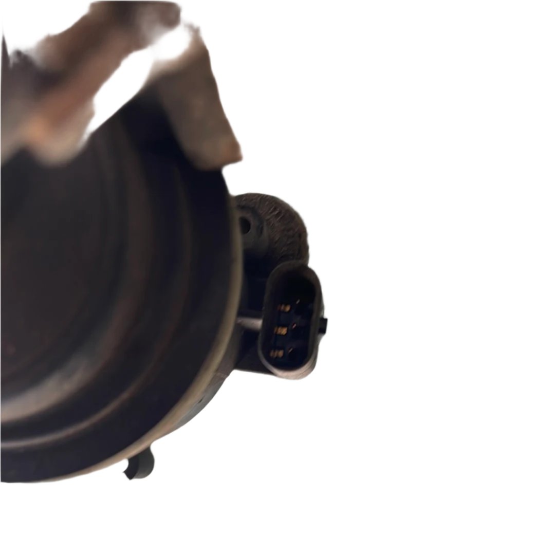 2015 Volkswagen Transporter auxiliary water pump