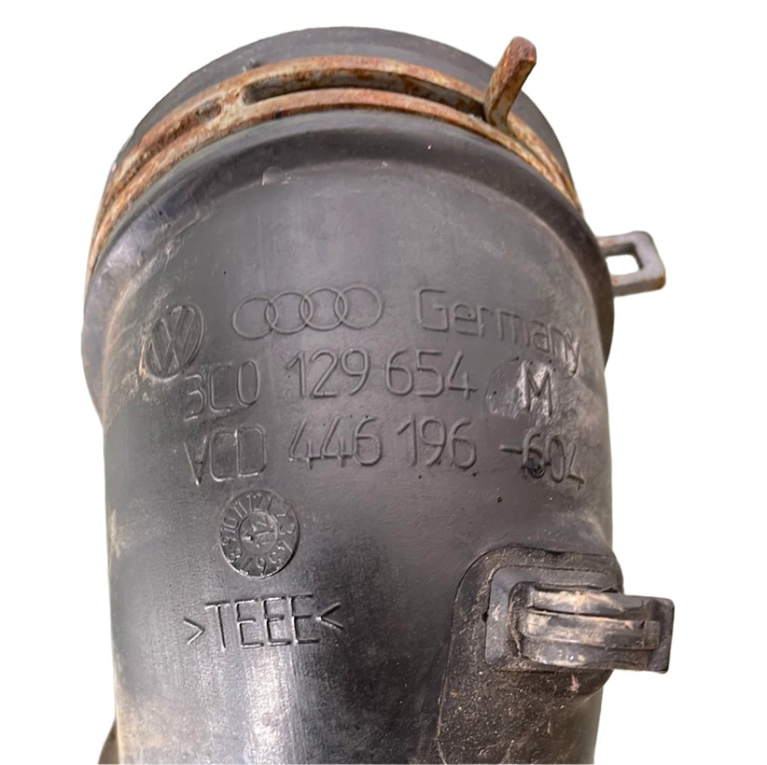 2014 Volkswagen Caddy 1.6 turbo inlet pipe