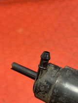 Volkswagen Crafter/Mercedes Sprinter WINDSCREEN WASHER BOTTLE PUMP 2006-2015 P/N A0008605826
