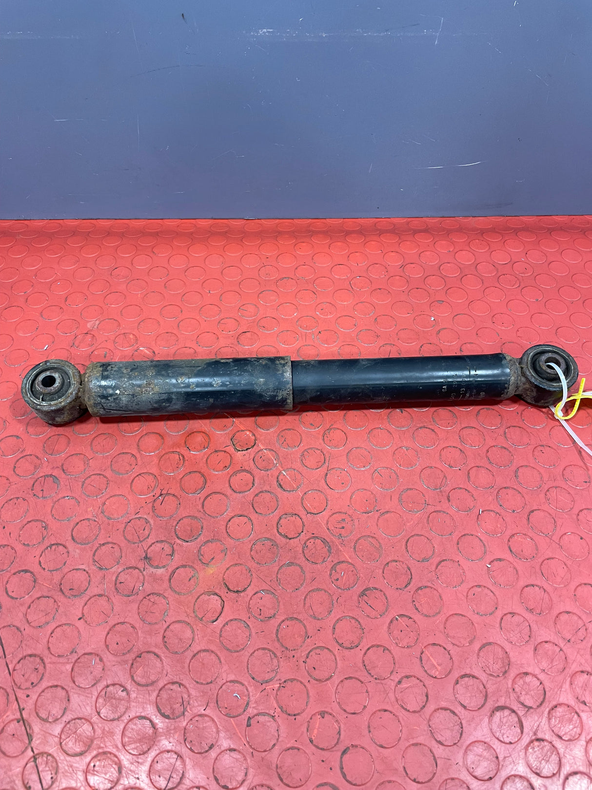 Volkswagen Transporter REAR SHOCK T5 2010-2015 P/N 7E0513029C