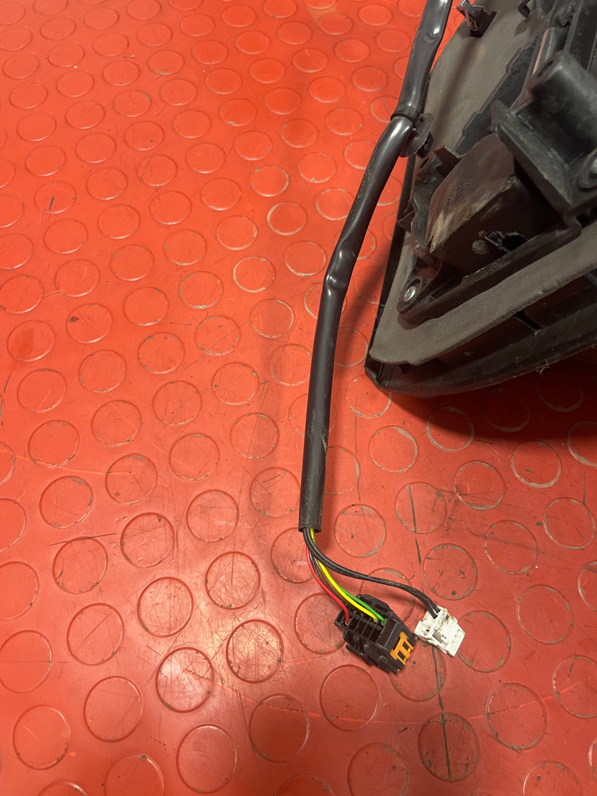 Citroen Dispatch/Peugeot Expert/Vauxhall Vivaro/Toyota Proace/Fiat Scudo WING MIRROR Driver's Side 5 PIN / 2 PIN 2016-2025 P/N 98155882XT - 2