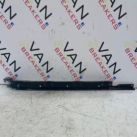 Citroen Berlingo/Peugeot Partner/Vauxhall Combo/Toyota Proace City SLIDING DOOR MIDDLE RAIL N/S  2019-2024 P/N 9828517380