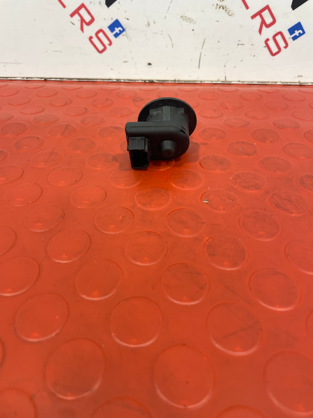 Renault Master WING MIRROR ADJUST KNOB SWITCH 2014 P/N 255784649R