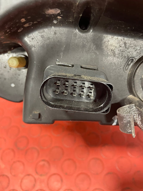 Ford Transit HEADLIGHT ASSEMBLY Drivers Side MK8 2014-2018 P/N BK3113D152AG - 1