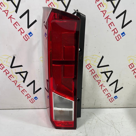 Volkswagen Crafter PASSENGER SIDE TAILLIGHT 2021 P/N 7C0945257A