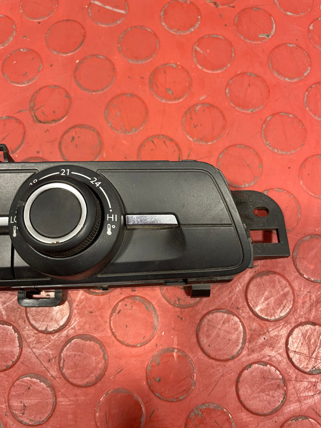 Citroen Dispatch/Peugeot Expert/Vauxhall Vivaro/Toyota Proace/Fiat Scudo HEATER CONTROL UNIT WITH AIR CONDITIONING 2016-2023 P/N 98081722ZD