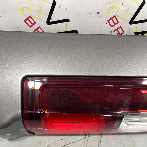 Renault Trafic/Vauxhall Vivaro N/S/R TAILLIGHT WITH SURROUND (GREY)(LENS CRACKED) 2016 P/N 265A61090R