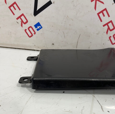 Renault Trafic PASSENGER SIDE UNDER FUEL DOOR TRIM P/N 788287806R