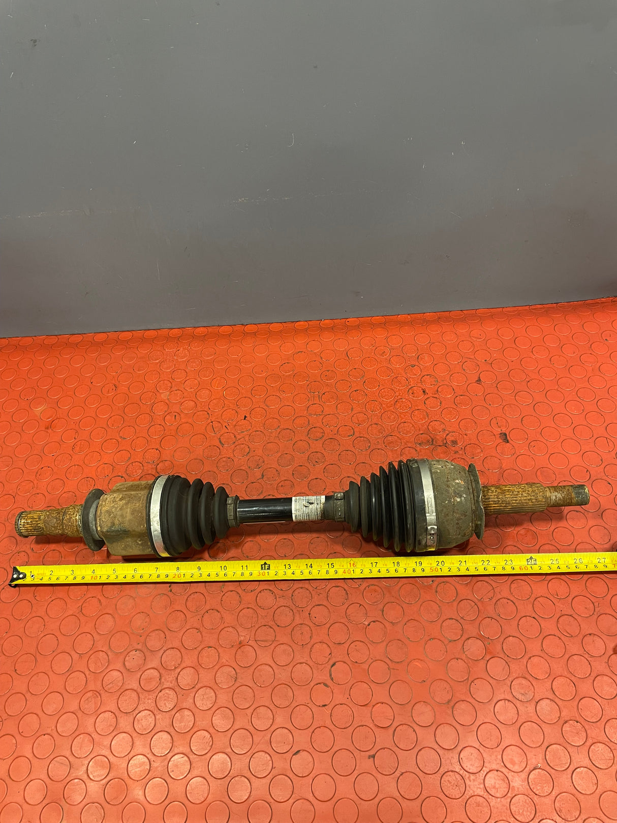 Nissan Navara DRIVESHAFT FRONT RIGHT 2014-2019 1.6 P/N 391005JU0A