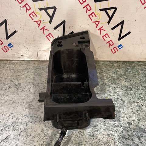 Volkswagen Crafter FUEL FILLER HOUSING WITH ADBLUE 2.0 2016-2021 P/N 2N0201251